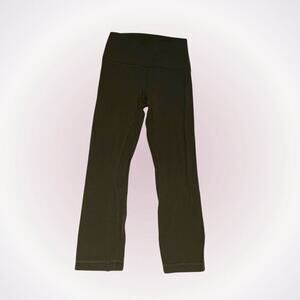 Lululemon Olive Green Cropped Leggings | Sz 4